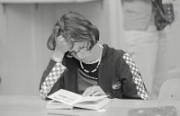 1999 / Projektwoche Wolfgraben Lesen & Schreiben  Jedes Kind schreibt eine Geschichte.