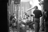 1976  Schweizer Fernsehen & 6. Klasse im Widmer Dreharbeiten zum Kinderfilm «Jetzt sind mir dra» /  gespieltes Mittagessen in der Wohnung von Familie Brechtbühl
