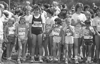 1987  Internationaler Sihlwaldlauf / Dolores Rupp, Langnau, am Start (6006)