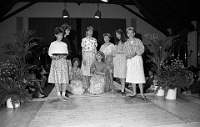 1988  Schwerzisaal /  Schule Langnau /  Modeschau der Nähschule