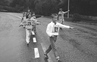 1988  Verkehrsunterricht mit Polizist Martin Wattenhofer