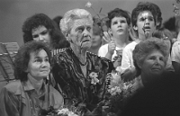 1988  Jubiläum Damenturnverein / Claire Suter