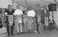 1998  Jubiläumsviehschau im Hinteralbis von links: Fritz Kohler, Markus Winzeler, Markus Scherrer, Heinz Winzeler, Ruedi Baumann