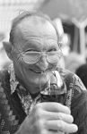 1998  Anton Schmucki (Bären-Toni), / pensionierter Tierwärter vom Langenberg