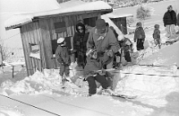 1999  Winter auf dem Albis / Winzeler‘s kleiner Schlepplift beim Hinteralbis