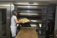 Bäckerei Friederich  Gritibenz-Backen  mit Yvonne Friederich: Bäckerin, Konditorin und Besitzerin / Oliver Rufli: Bäcker / Andrea Wenk: Konditorin