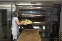 Bäckerei Friederich  Gritibenz-Backen  mit Yvonne Friederich: Bäckerin, Konditorin und Besitzerin / Oliver Rufli: Bäcker / Andrea Wenk: Konditorin