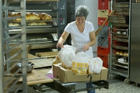 Bäckerei Friederich  Gritibenz-Backen  mit Yvonne Friederich: Bäckerin, Konditorin und Besitzerin / Oliver Rufli: Bäcker / Andrea Wenk: Konditorin