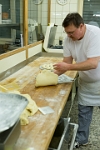 Bäckerei Friederich  Gritibenz-Backen  mit Yvonne Friederich: Bäckerin, Konditorin und Besitzerin / Oliver Rufli: Bäcker / Andrea Wenk: Konditorin