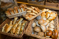 Bäckerei Friederich  Gritibenz-Backen  mit Yvonne Friederich: Bäckerin, Konditorin und Besitzerin / Oliver Rufli: Bäcker / Andrea Wenk: Konditorin