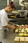 Bäckerei Friederich  Gritibenz-Backen  mit Yvonne Friederich: Bäckerin, Konditorin und Besitzerin / Oliver Rufli: Bäcker / Andrea Wenk: Konditorin