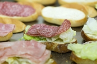 Bäckerei Friederich  Gritibenz-Backen  mit Yvonne Friederich: Bäckerin, Konditorin und Besitzerin / Oliver Rufli: Bäcker / Andrea Wenk: Konditorin