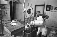 1980  Walter Weber, Molki Wolfgraben vor dem Umbau