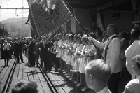1965  100 Jahre Männerchor Frohsinn Langnau. Empfang des Saarknappenchors am Bahnhof Langnau
