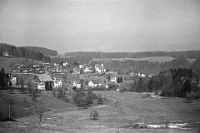1969  Eggwies, Unterrüti. Teilstrecke der winterlichen Skiabfahrt vom Albispass bis zum Bahnhof Langnau.