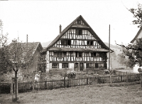 April  1964 / Hinteralbis