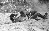 Mai  20.5.1982 / Albispass; Frauenschwinget am Auffahrtstage
