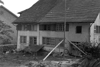 1971  Neue Dorfstrasse 14 Baugespann fürs neue Gemeindehaus