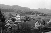 1973 Schulareal Wolfgraben  Blick von Dach des Altersheimes