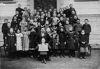 Klassenfoto Langnau 1913  1913, Rudolf Hägni, 3. & 4. Kl. Wolfgraben