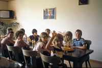 Schule Langnau 1982  Klassenlager 6. Kl. Obertschappina GR : Klassenlager 6. Kl. Obertschappina GR