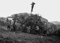 Langnau  1934 / Fasnachtsfeuer auf der Mühlehallden