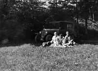 Langnau  1933 / Fam. Plüss, Obfelden, bei der Kniebreche