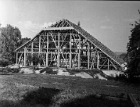 Langnau  Hausheer-Scheune Langnau im Bau, 1947