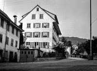 Langnau  Haus Post Karl Schärer, Garage Frick, 1933