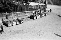 Langnau  um 1935 / Pausenplatz Altes Schulhaus