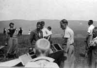 Segelflugbetrieb auf dem Albis  um 1935