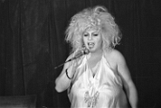 1986 Petra Doren